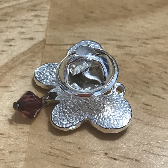 Amethyst butterfly pin - Picture 3 of 7